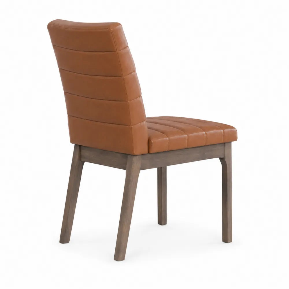 Chaise en similicuir marron avec cadre en bois